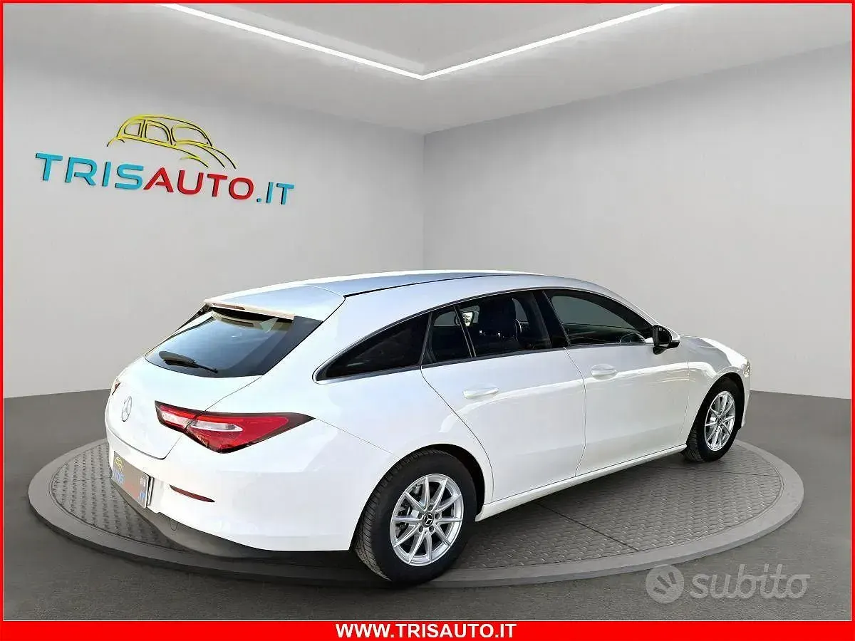 Usata Mercedes CLA180 Shooting Brake Business 116 CV (85 kW) 2020 Bianco Station wagon