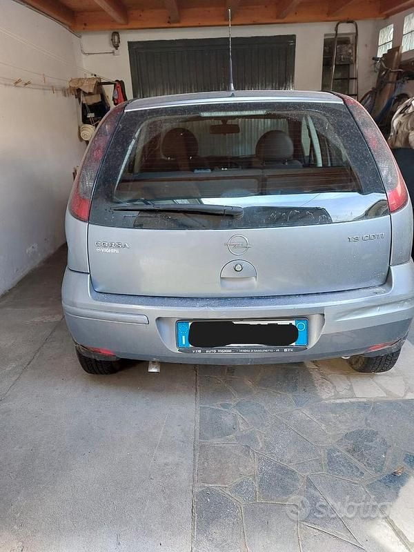 Usado Opel Corsa 58 HP (42 kW) 2006 Citadino