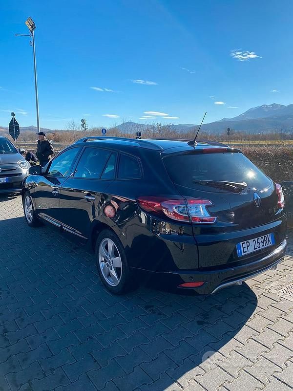 Usata Renault Mégane GrandTour GT-Line 110 CV (80 kW) 2012 Nero Station wagon