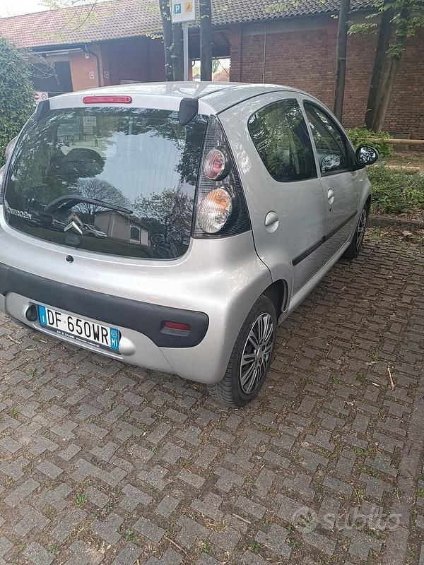 Usata Citroën C1 68 CV (50 kW) 2007 Grigio Utilitaria