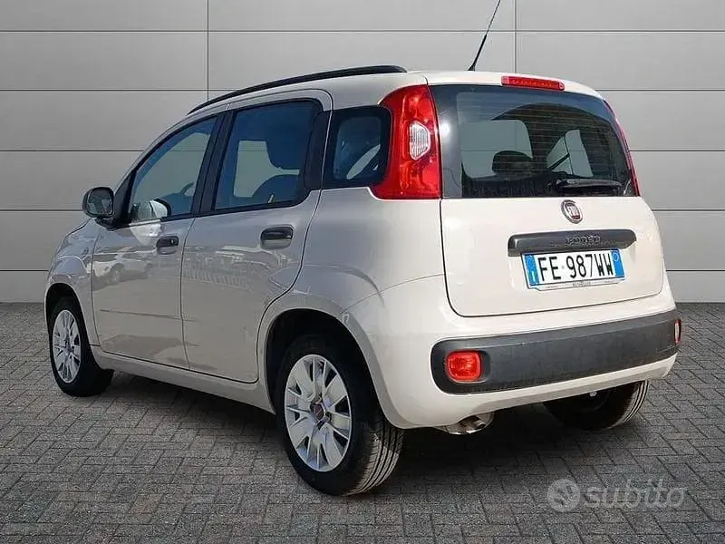 Usata Fiat Panda Easy 69 CV (50 kW) 2016 Bianco Utilitaria