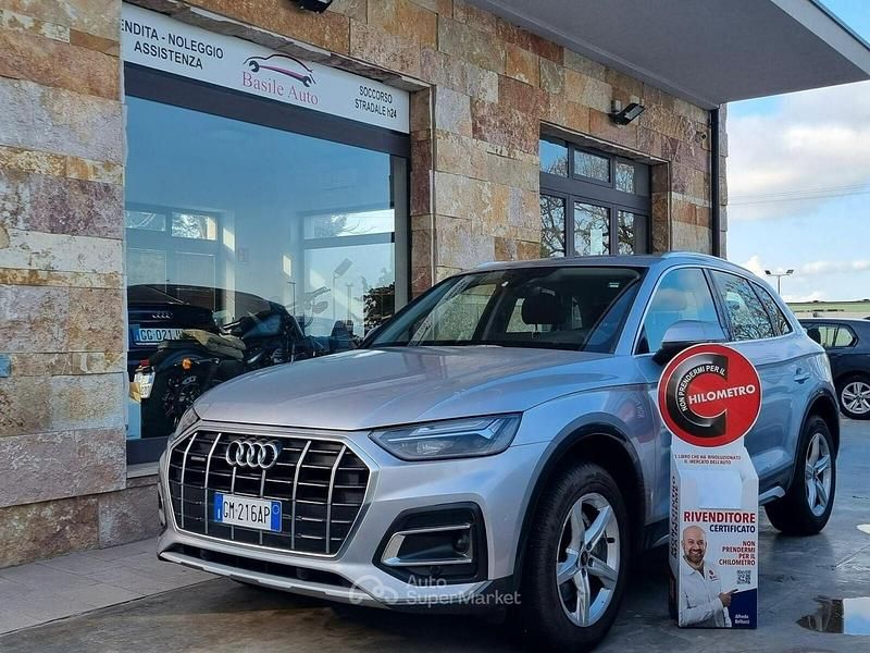Usata Audi Q5 Advanced 204 CV (150 kW) 2023 Grigio SUV