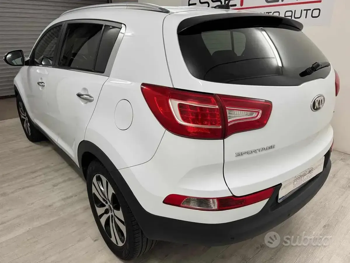 Usata Kia Sportage Plus 116 CV (85 kW) 2013 Bianco SUV