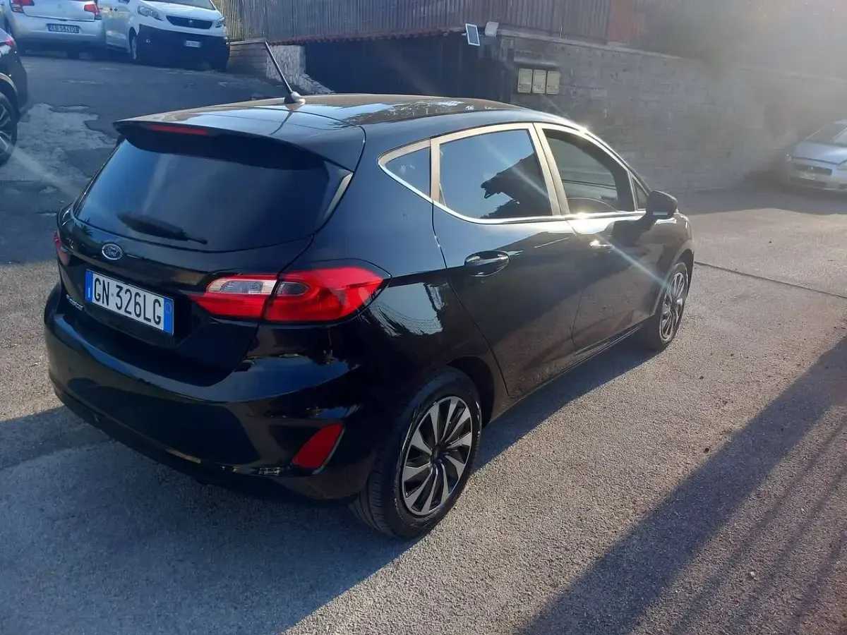 Usata Ford Fiesta Titanium 75 CV (55 kW) 2023 Nero Utilitaria