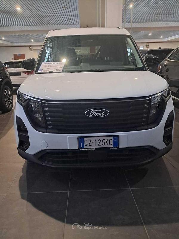 Usata Ford Tourneo Courier 124 CV (91 kW) 2025 Bianco Monovolume