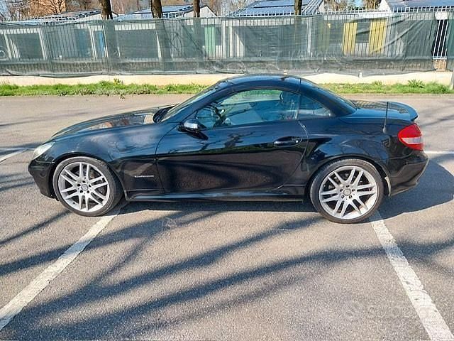 Käytetty Mercedes SLK200 184 HP (135 kW) 2008 Musta Avoauto