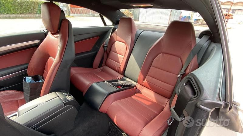 Gebraucht Mercedes E350 AMG 231 PS (169 kW) 2010 Weiß Coupé