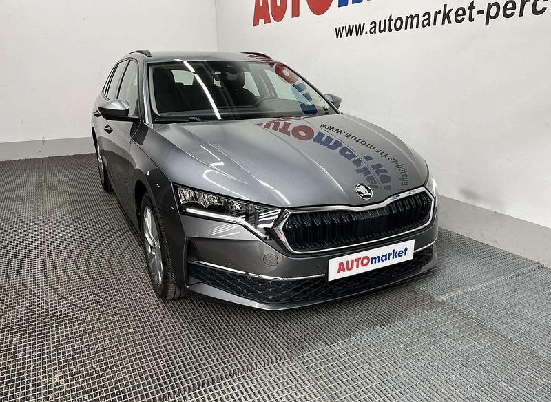 Usata Skoda Octavia Selection 150 CV (110 kW) 2024 Grigio Station wagon