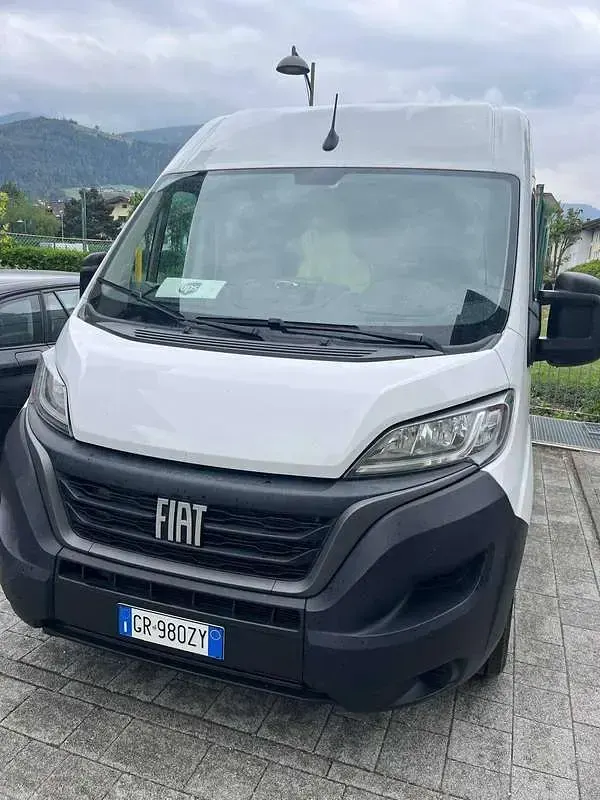 Usata Fiat Ducato 140 CV (102 kW) 2024 Bianco Furgone