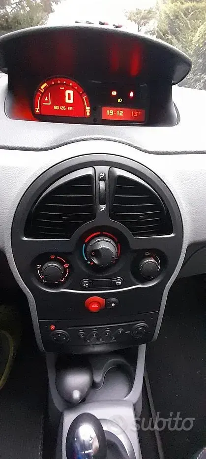 Usata Renault Modus 75 CV (55 kW) 2012 Rosso Monovolume