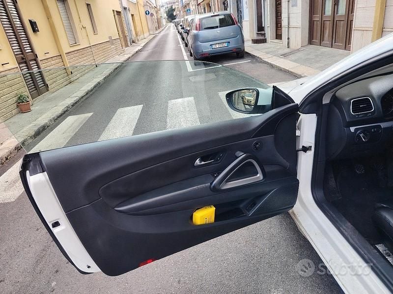 Usata VW Scirocco 140 CV (102 kW) 2008 Bianco Coupé