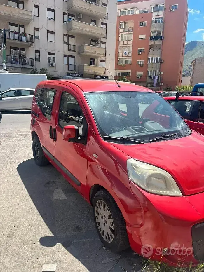 Usata Fiat Qubo Trekking 75 CV (55 kW) 2009 Rosso Monovolume