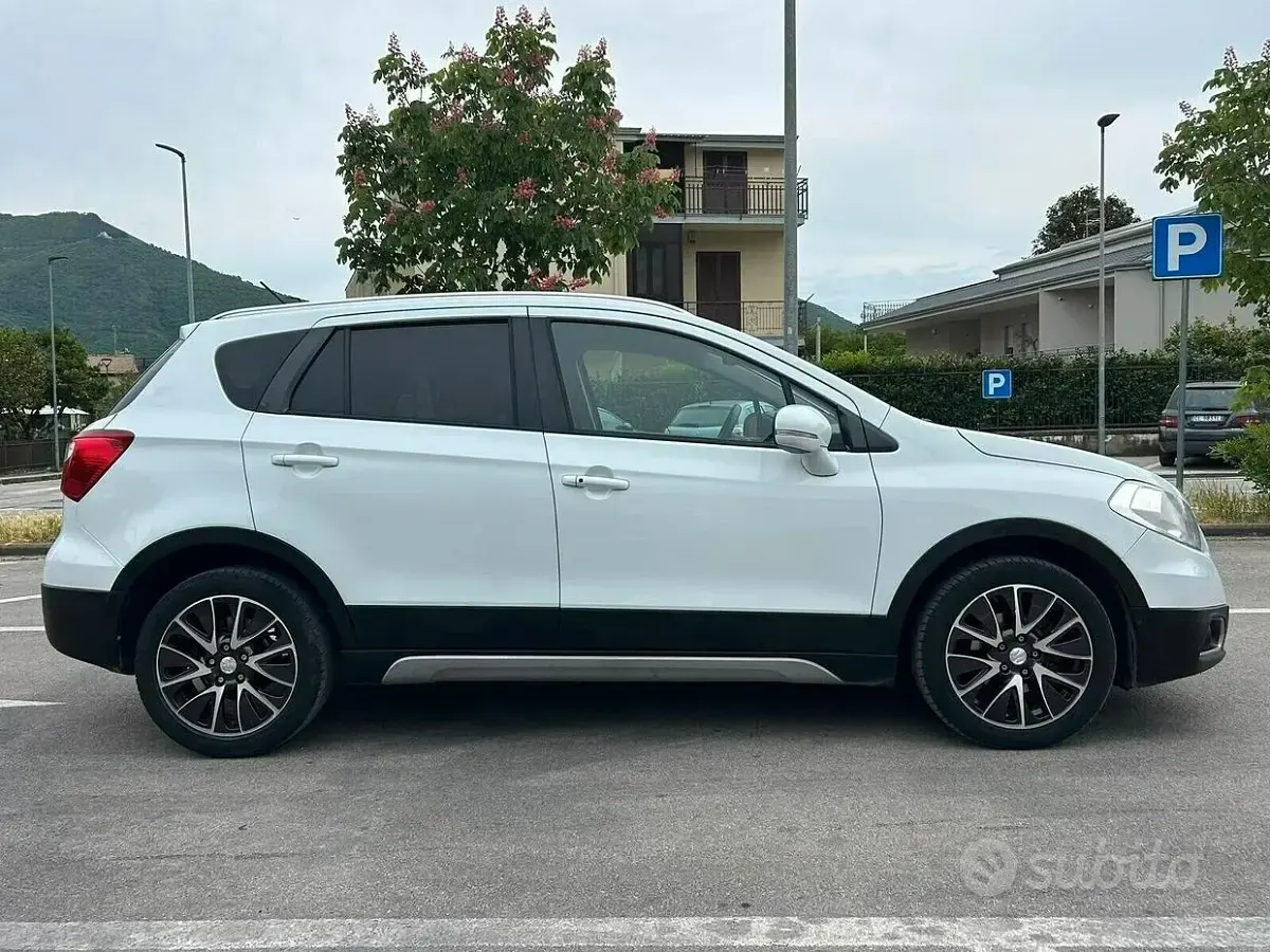 Usata Suzuki SX4 S-Cross 120 CV (88 kW) 2014 Bianco Station wagon