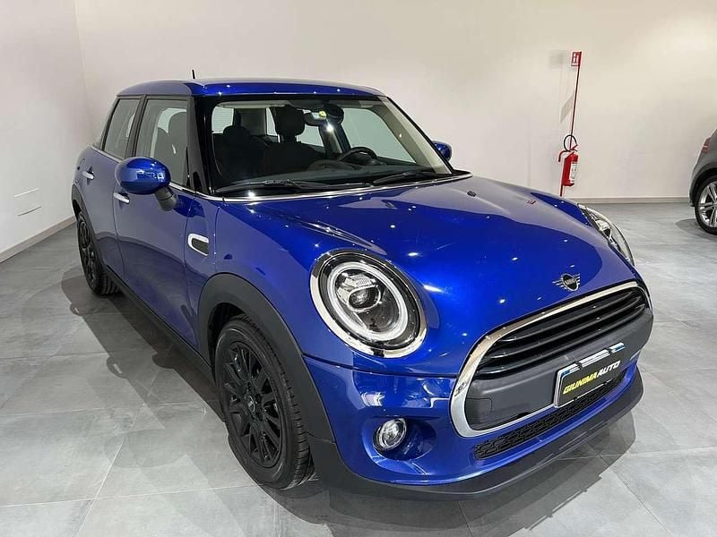 Usata Mini ONE 102 CV (75 kW) 2020 Blu Utilitaria
