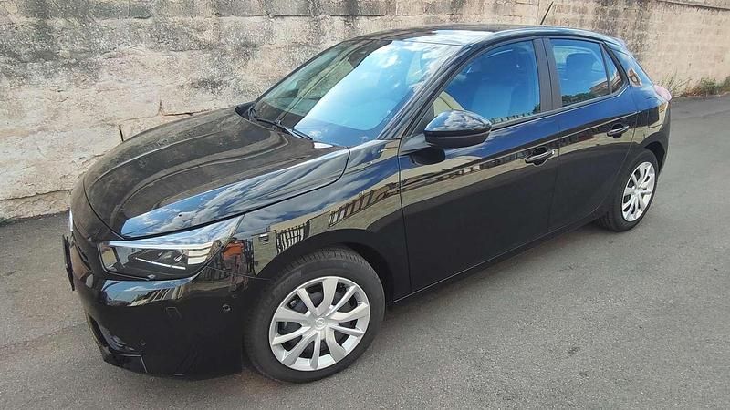 Usata Opel Corsa Sport 90 CV (66 kW) 2024 Nero Utilitaria