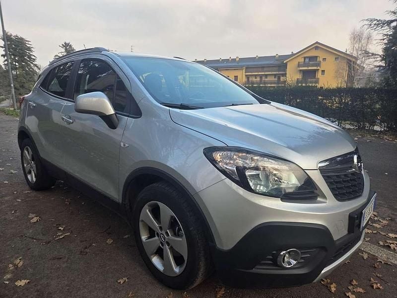 Usata Opel Mokka 140 CV (102 kW) 2016 Argento SUV