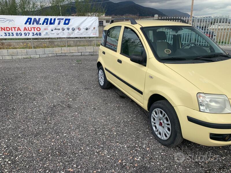 Venduto Fiat Panda 1.2 Dynamic Natura. - auto usate in vendita
