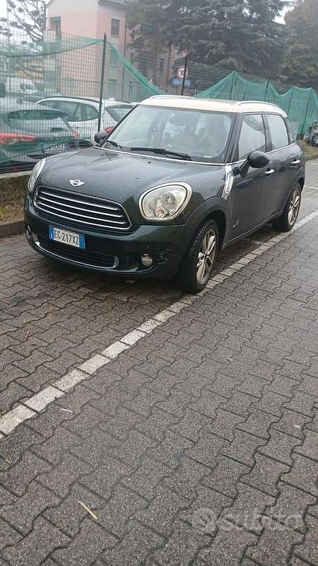 Usata Mini Cooper 2011 Marrone Utilitaria