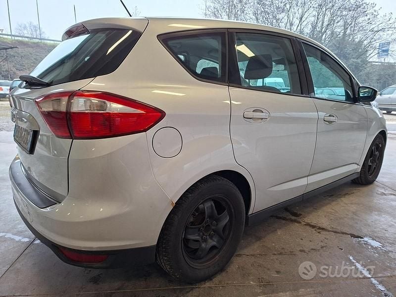 Usata Ford C-MAX 116 CV (85 kW) 2014 Grigio Monovolume