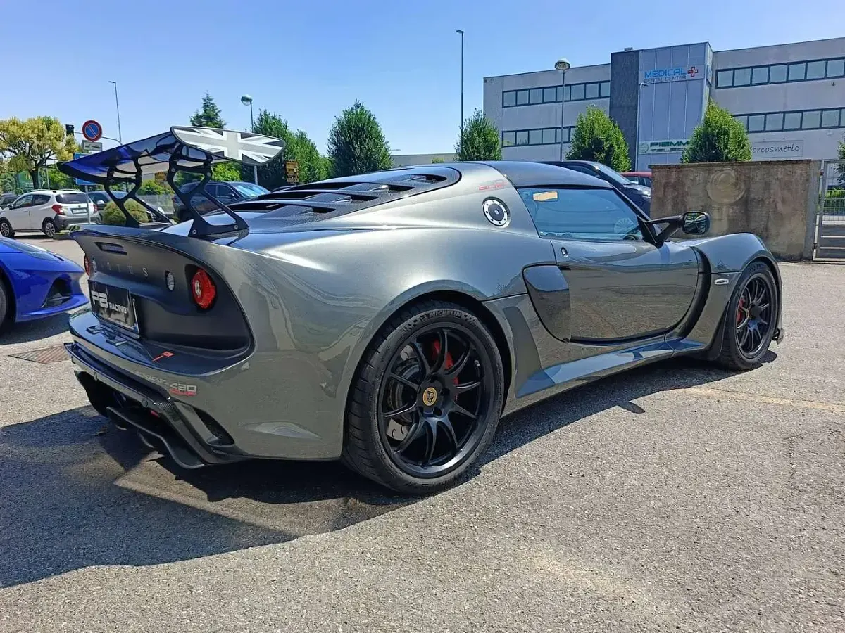 Usata Lotus Exige 435 CV (319 kW) 2019 Sport metallic grey Coupé