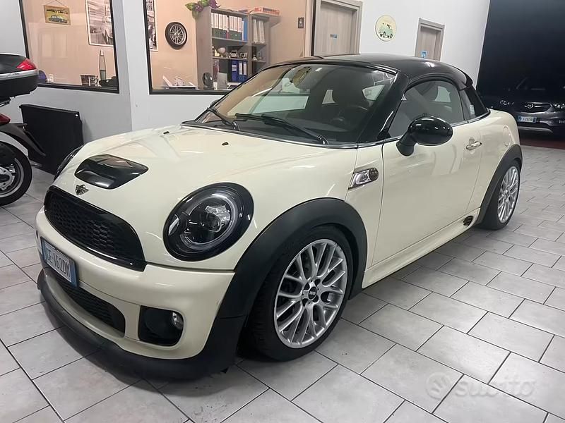Usata Mini Cooper SD Coupé 143 CV (105 kW) 2013 Beige Coupé