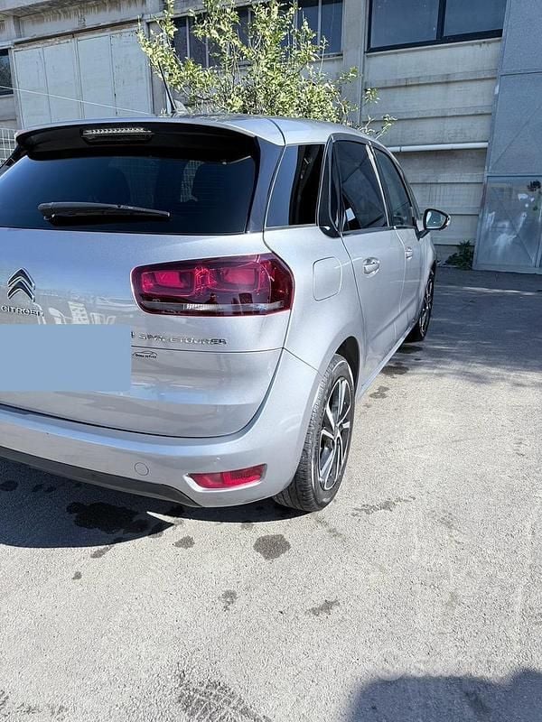 Grigio Usata 2020 Citroën C4 SpaceTourer Monovolume | 8600 € (Buon prezzo) - Immagine 1/4