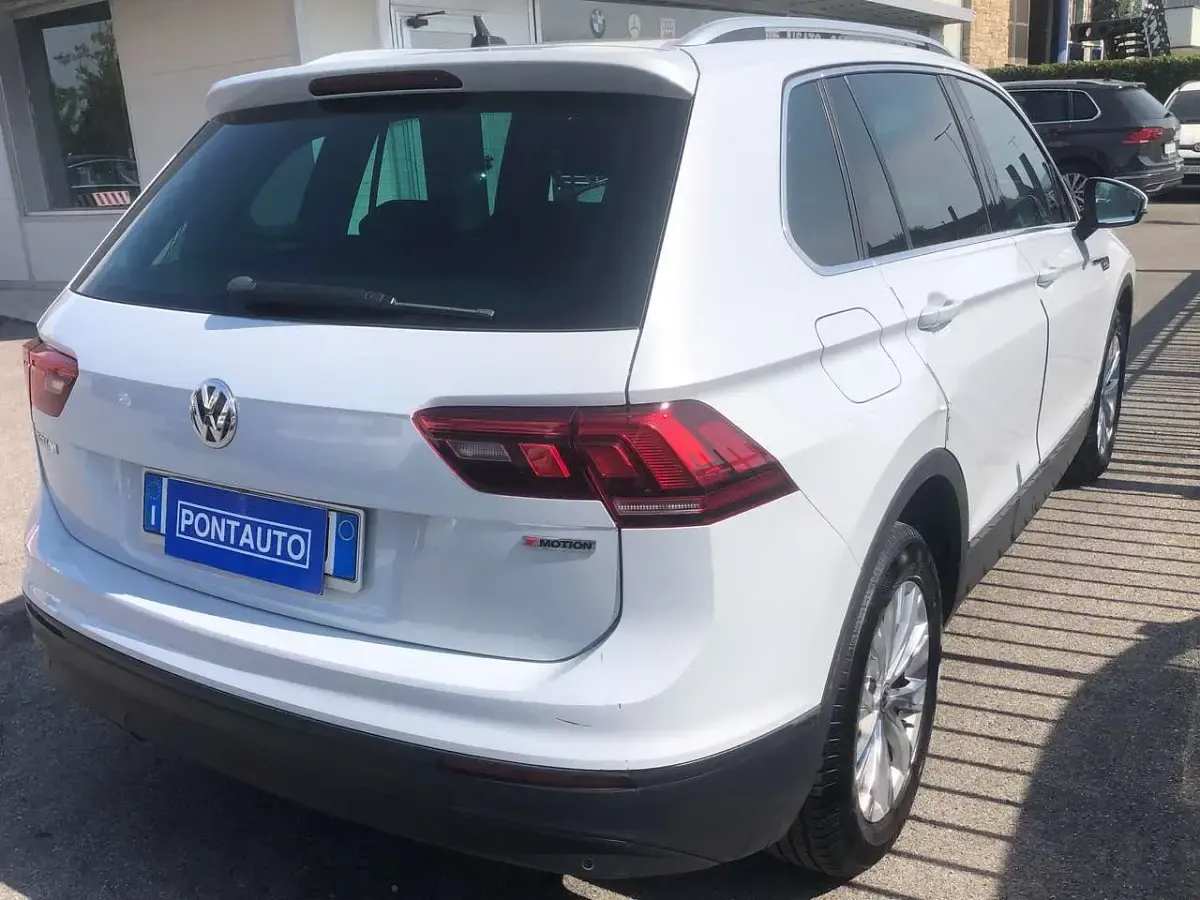 Usata VW Tiguan Style 150 CV (110 kW) 2019 Bianco SUV