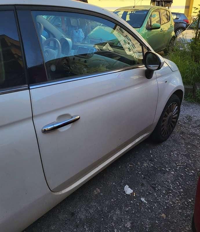 Usata Fiat 500 Lounge 69 CV (50 kW) 2014 Bianco Utilitaria