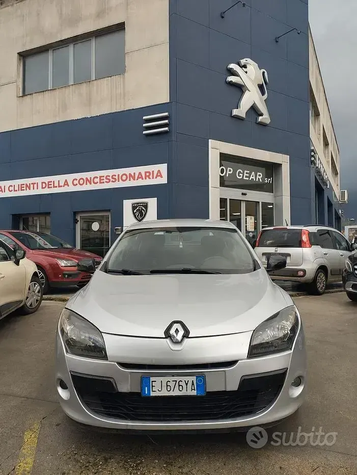 Usata Renault Mégane 110 CV (80 kW) 2011 Grigio Berlina