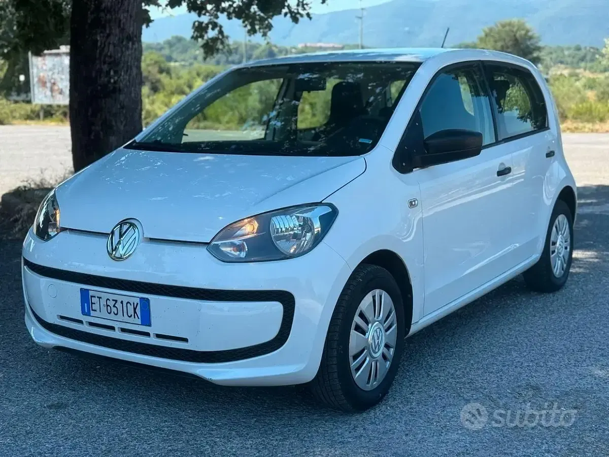 Usata VW up! 68 CV (50 kW) 2013 Bluazzurro Utilitaria