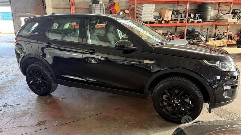 Usata Land Rover Discovery Sport HSE Luxury 150 CV (110 kW) 2018 Nero SUV
