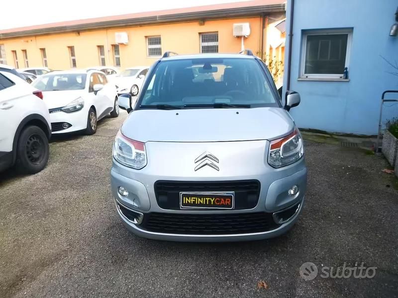 Usata Citroën C3 Picasso Exclusive 92 CV (67 kW) 2011 Grigio Monovolume