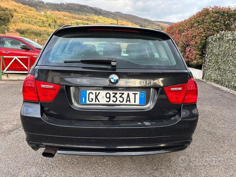 Usata BMW 316 2010 Nero Station wagon