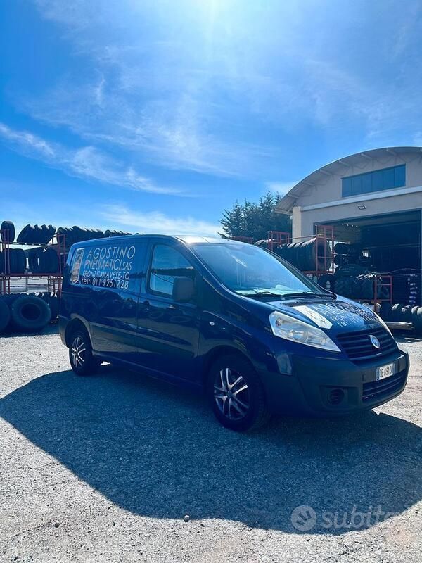 Blu Usata 2007 Fiat Scudo Furgone | 5500 € (Cara) - Immagine 1/4