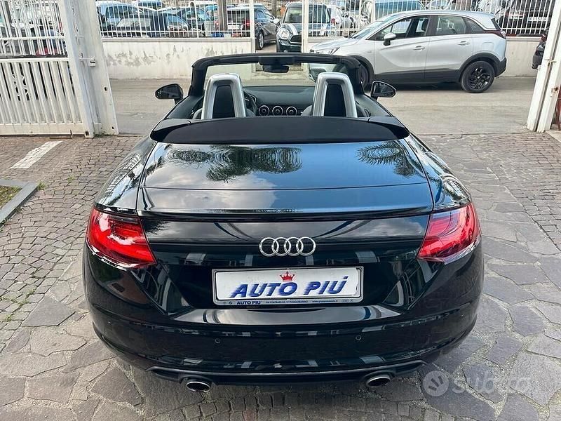Usata Audi TT Roadster S-Line 184 CV (135 kW) 2016 Nero Cabrio