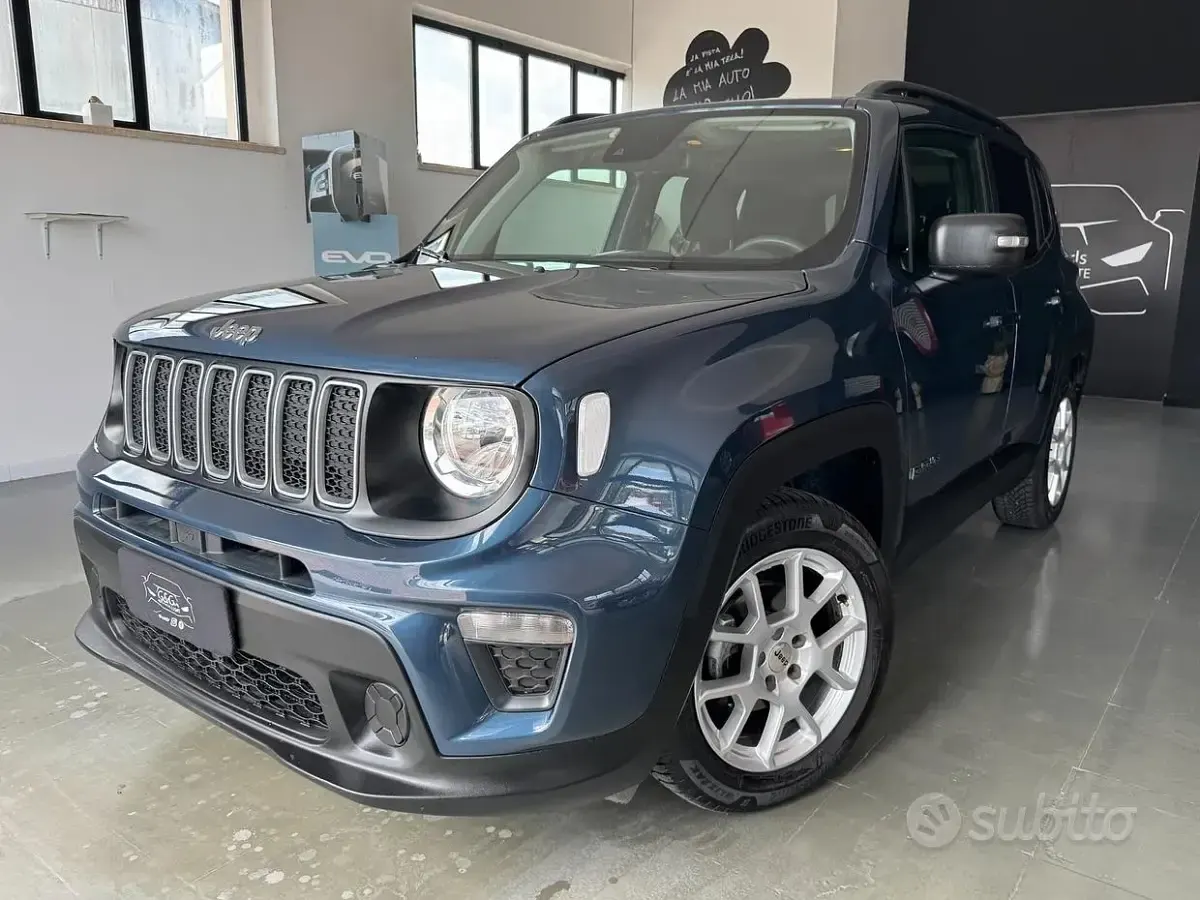 Usata Jeep Renegade Limited 120 CV (88 kW) 2022 Bluazzurro SUV