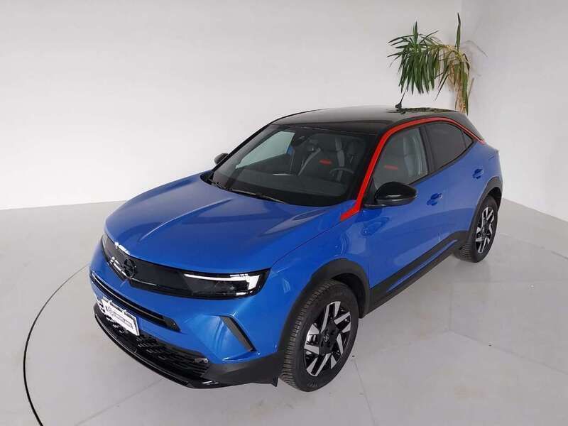 Usata Opel Mokka GS Line 101 CV (74 kW) 2022 Blu/azzurro SUV