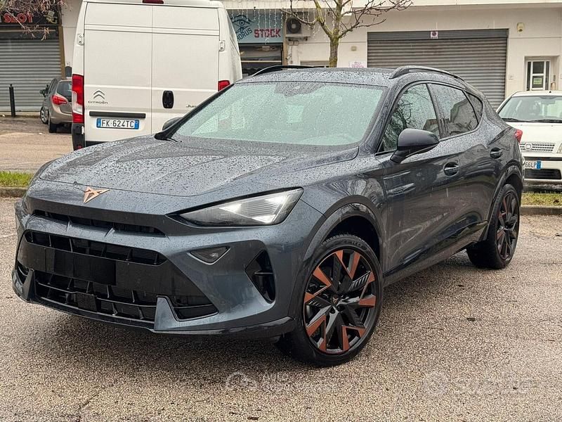 Grigio Usata 2025 Cupra Formentor SUV | 29.900 € (Super prezzo) - Immagine 1/4