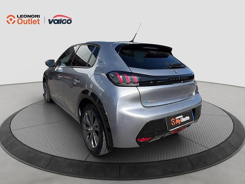 Usata Peugeot 208 Allure 100 kW (136 CV) 2021 Argento Utilitaria