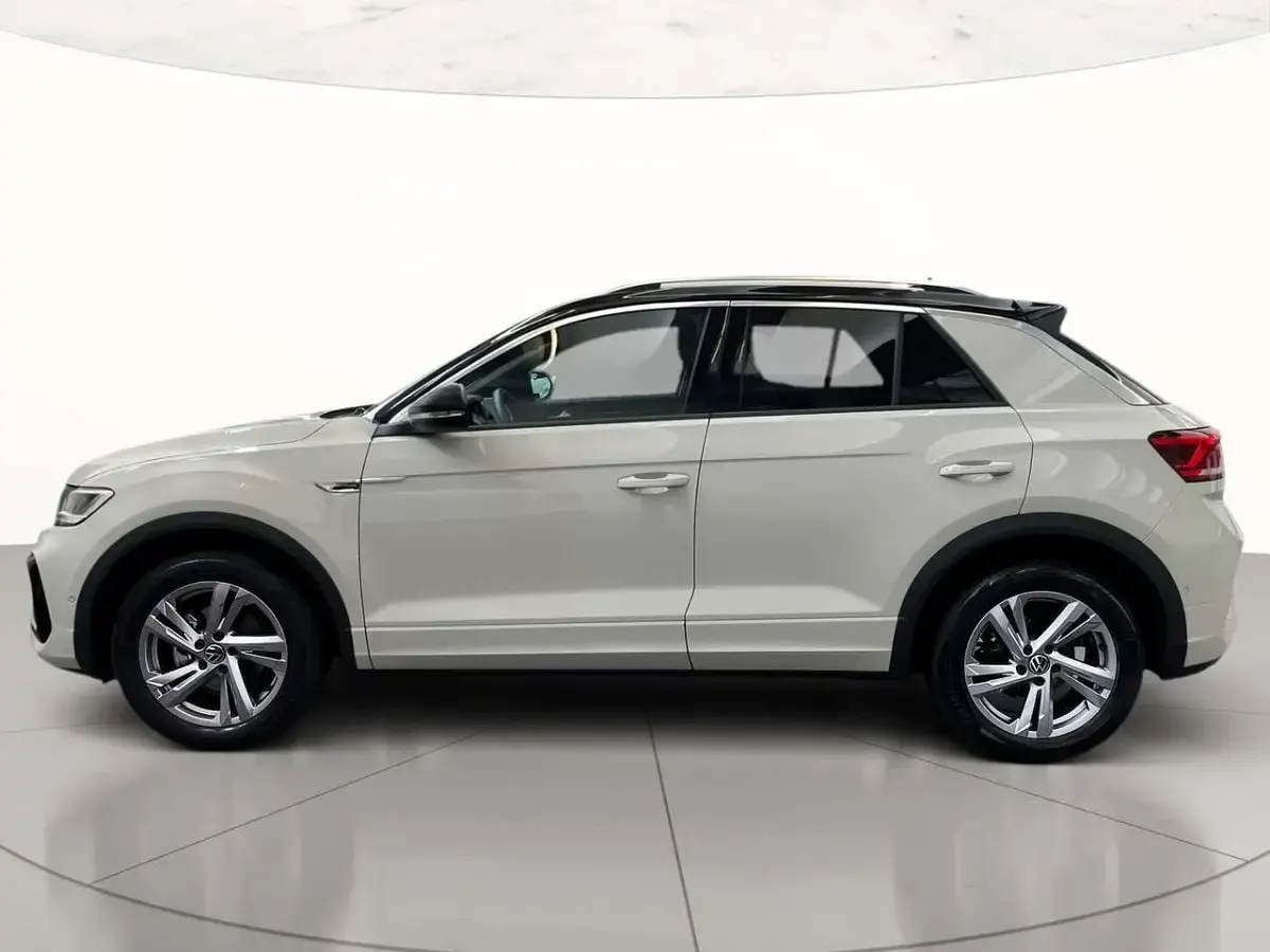 Usata VW T-Roc R-line 110 CV (80 kW) 2022 Ascot grey deep black perlato SUV