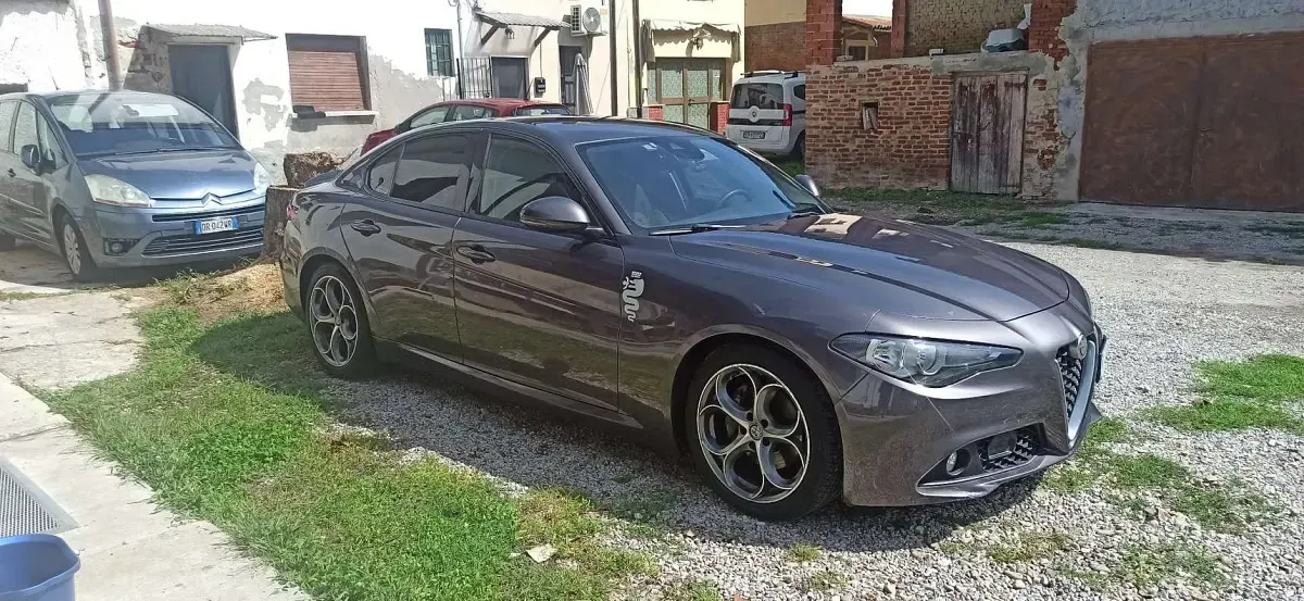 Usata Alfa Romeo Giulia Business 150 CV (110 kW) 2017 Berlina