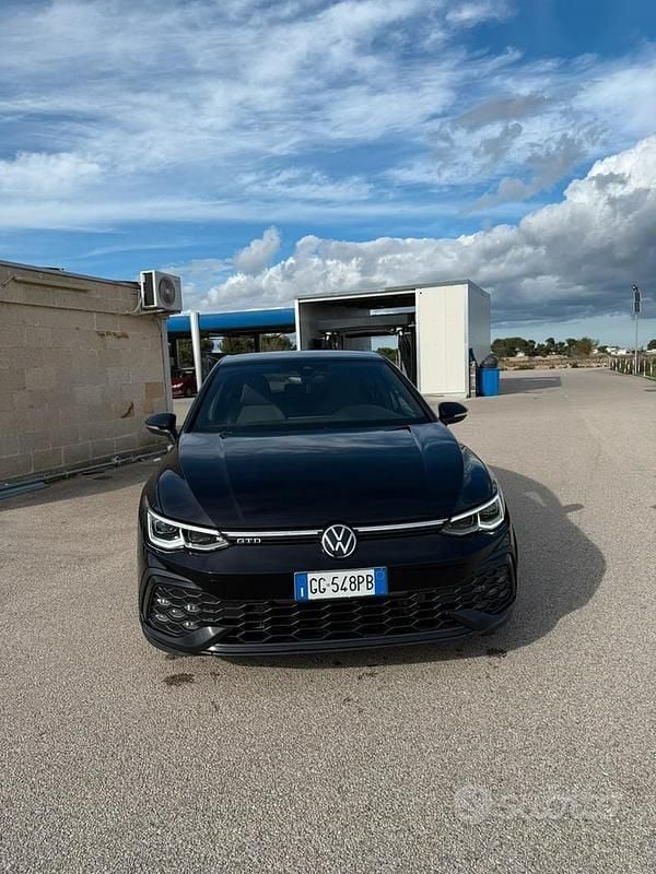 Usata VW Golf 200 CV (147 kW) 2022 Nero Berlina
