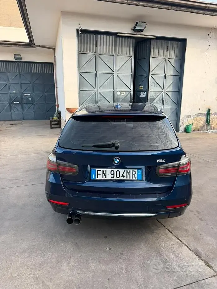 Usata BMW 320 190 CV (139 kW) 2018 Bluazzurro Station wagon