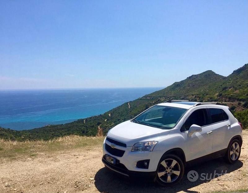 Usata Chevrolet Trax LTZ 131 CV (96 kW) 2013 Bianco SUV