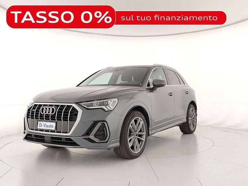 Grigio daytona perlato Usata 2019 Audi Q3 S-Line SUV | 27.500 € (Buon prezzo) - Immagine 1/4