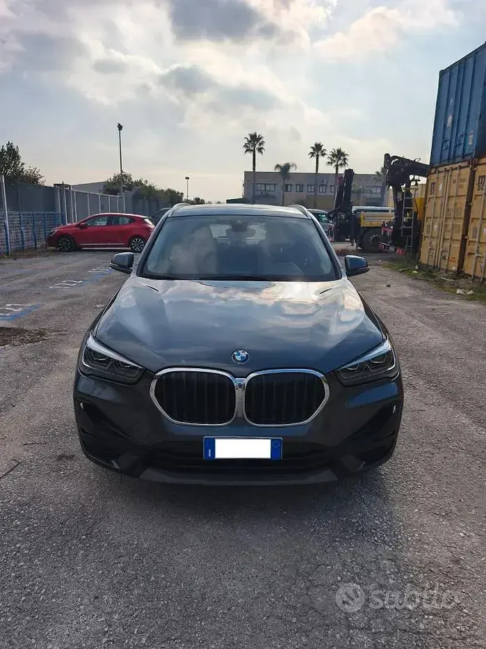 Usata BMW X1 116 CV (85 kW) 2021 Grigio SUV
