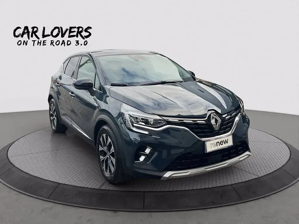 Usata Renault Captur Techno 145 CV (106 kW) 2023 Blu scuro SUV