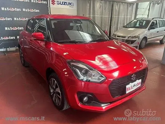 Usata Suzuki Swift 90 CV (66 kW) 2018 Rosso Utilitaria