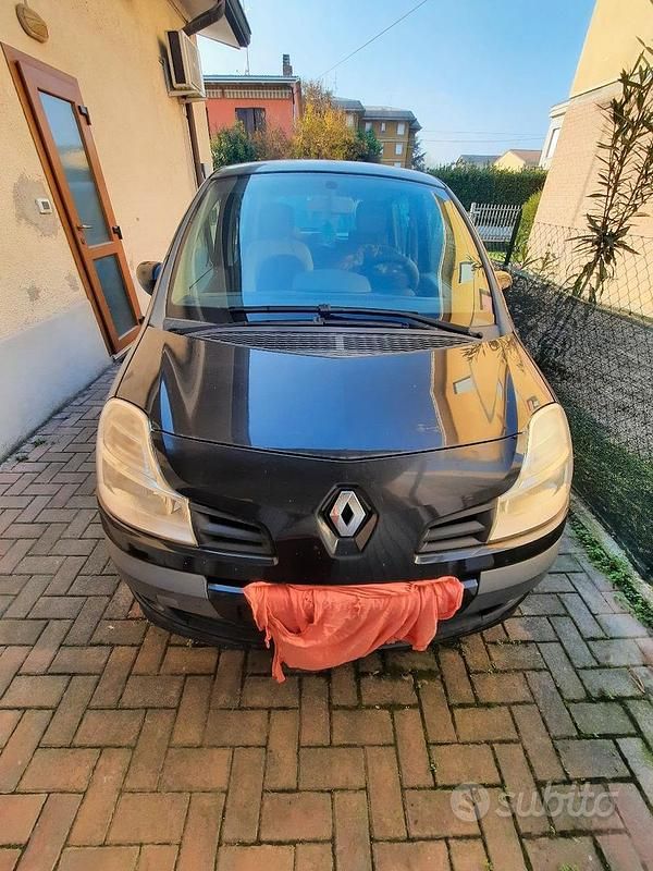 Nero Usata 2009 Renault Modus Monovolume | 3500 € - Immagine 1/4