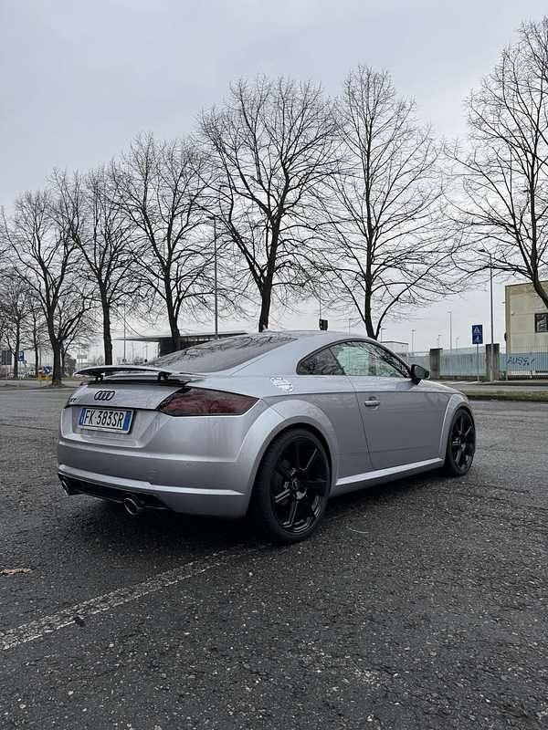 Usata Audi TT Ambiente 184 CV (135 kW) 2017 Argento Coupé